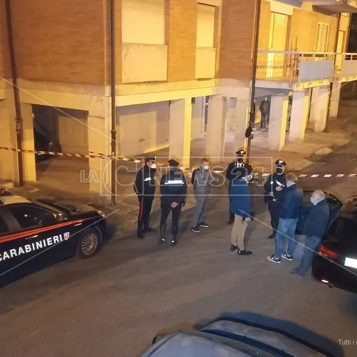 Cosenza, ritrovata morta una donna scomparsa da una settimana: si indaga per omicidio