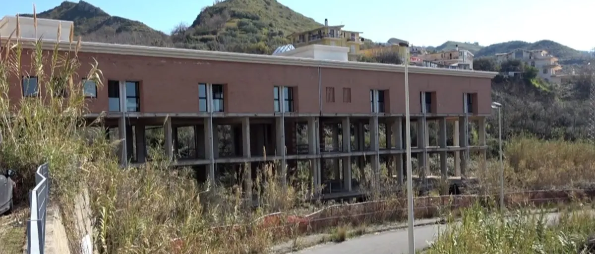 Amantea, casa della salute non realizzata: «Siamo stanchi dei silenzi di Longo»