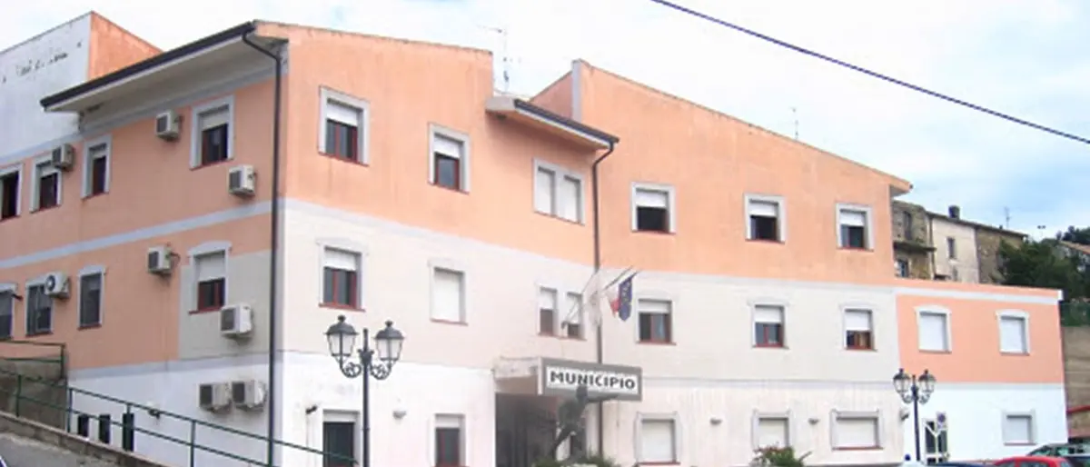 Simeri Crichi, si è insediata al Comune la commissione d'accesso antimafia