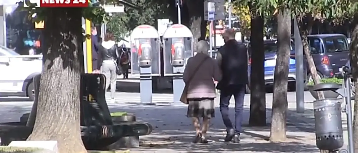 Covid, l’indice Rt cala a 0.86: da lunedì zona gialla in tutta Italia ad eccezione della Valle d’Aosta