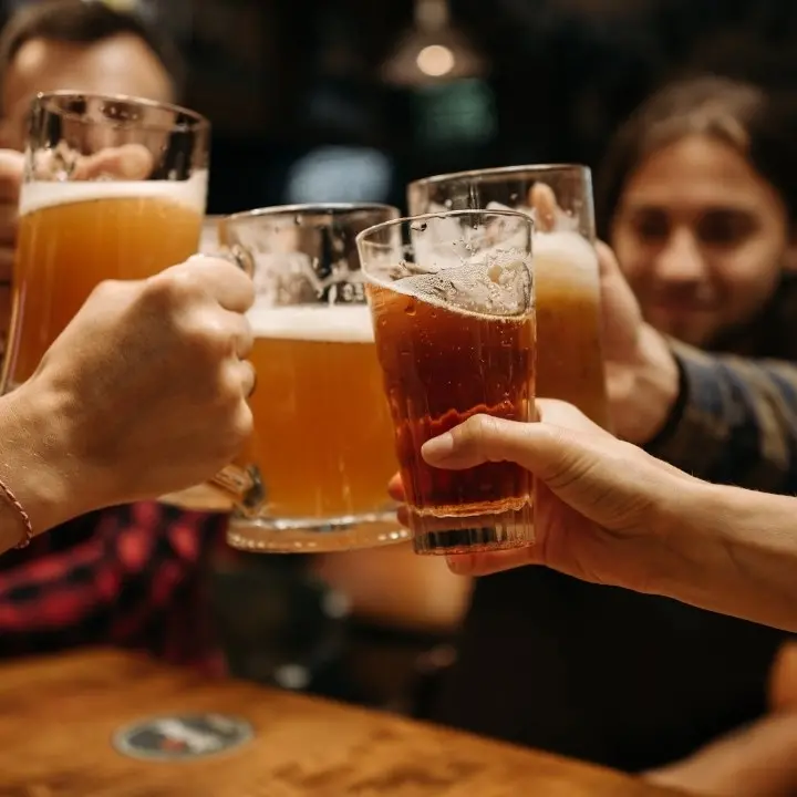 Rende, violazione norme anti-Covid: chiusa una birreria e multati i clienti