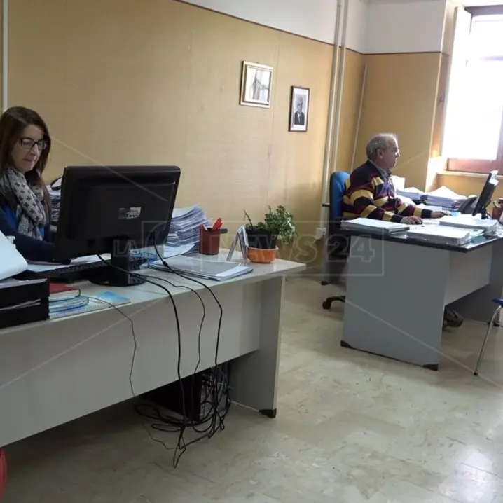 Reddito cittadinanza, i sindaci del Lametino: «I progetti per il reimpiego ritardano e gli uffici restano vuoti»