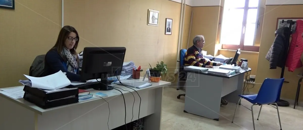 Reddito cittadinanza, i sindaci del Lametino: «I progetti per il reimpiego ritardano e gli uffici restano vuoti»