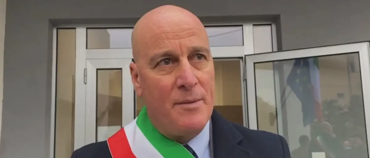 Abuso d’ufficio, prosciolti sindaco e responsabile tecnico del Comune di Davoli