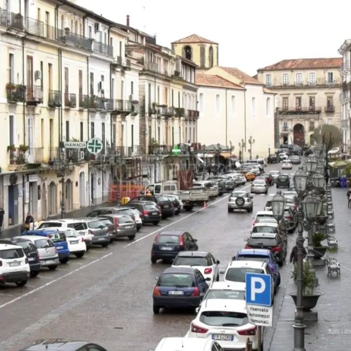 Lamezia, «Non si affitta a stranieri»: l'odissea di 3 giovani nello sfogo di un imprenditore