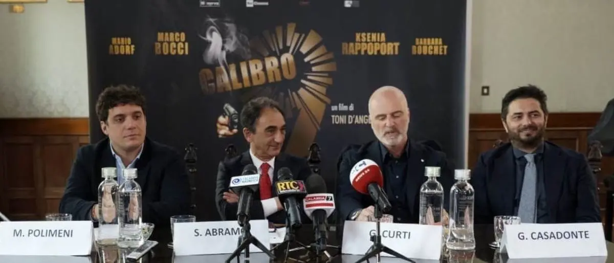 Nel film Calibro 9 girato a Catanzaro la città non c’è. E Stalettì diventa covo di mafiosi