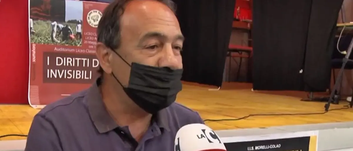 Mimmo Lucano: «Il mio sogno tornare a fare il sindaco di Riace, sarebbe una rivincita»