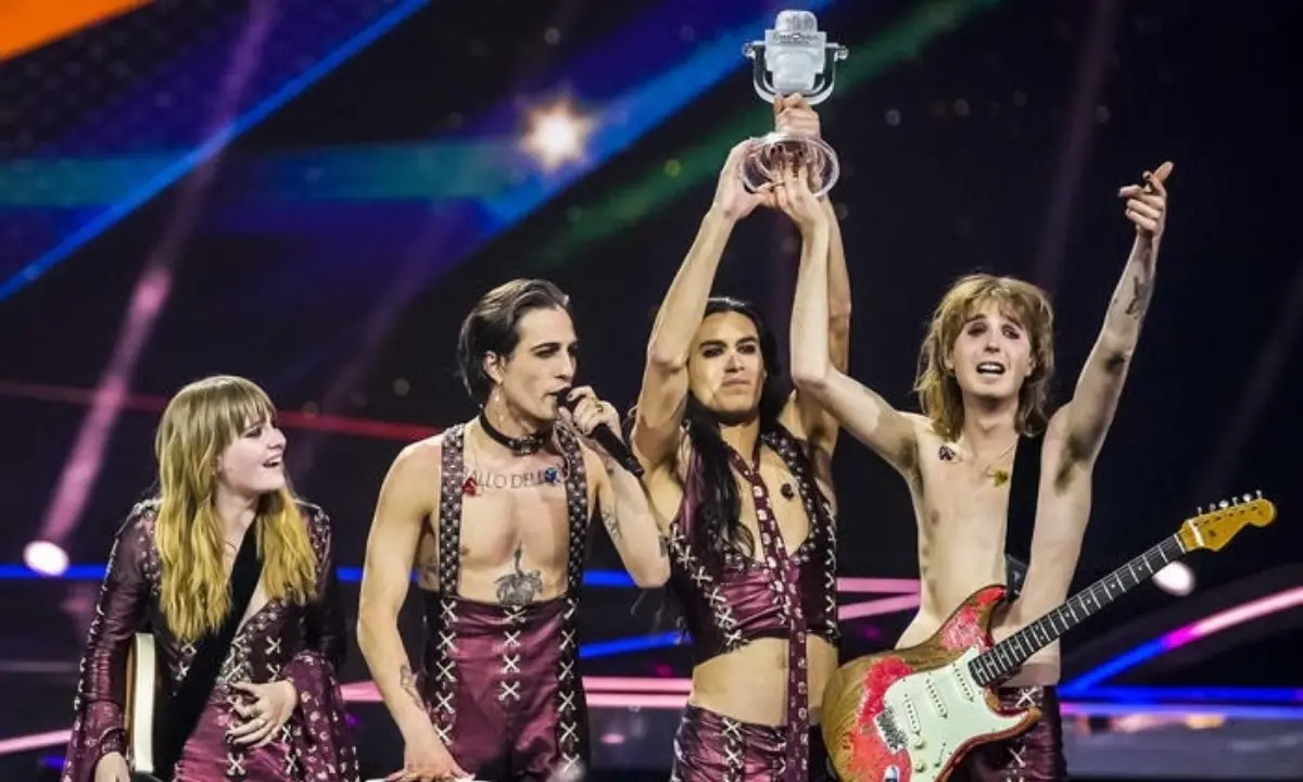 Musica, i Maneskin vincono l'Eurovision e portano il tricolore sul tetto d'Europa