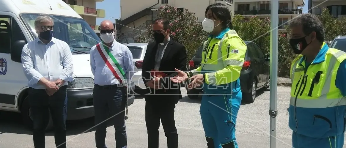 Soverato, l’associazione Misericordia ha un nuovo mezzo per il trasporto di disabili e dializzati