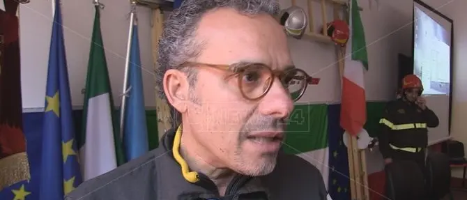 Cosenza, chiesti sette anni per l'ex comandante dei vigili del fuoco Massimo Cundari