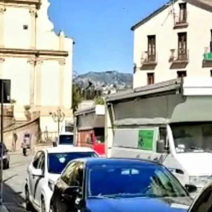 Catanzaro, centro storico al collasso fra divieti di sosta e negozi a rischio chiusura