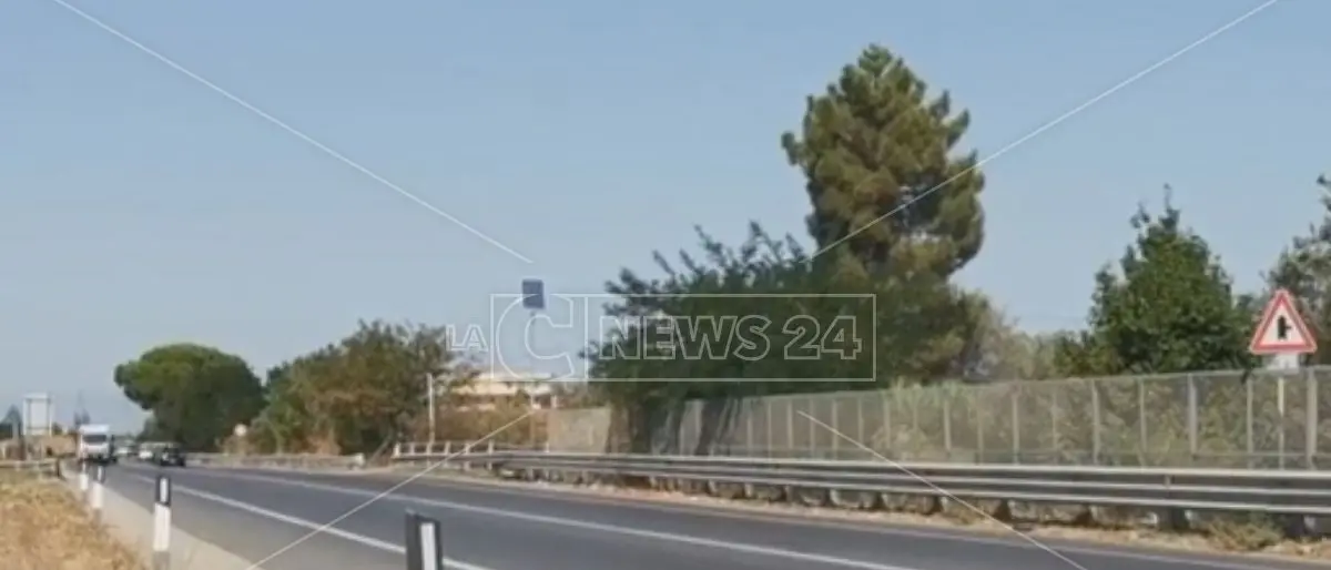 Statale 106, il terzo megalotto non decolla nonostante i soldi già spesi e le promesse della politica