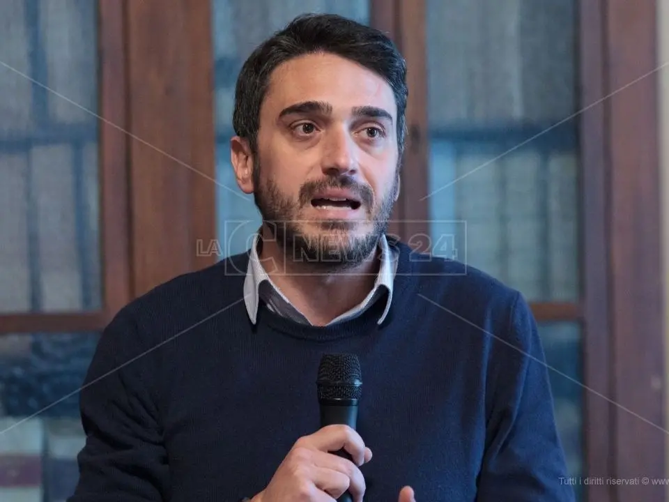 Milleproroghe, Irto attacca il governo: «Subito soluzioni per idonei e precari della Cultura»