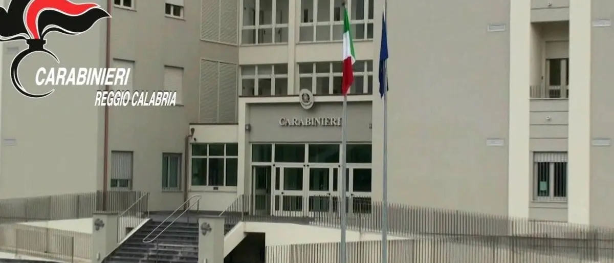 Concessioni demaniali sospette a Portigliola, indagini chiuse per sindaco e collaboratori