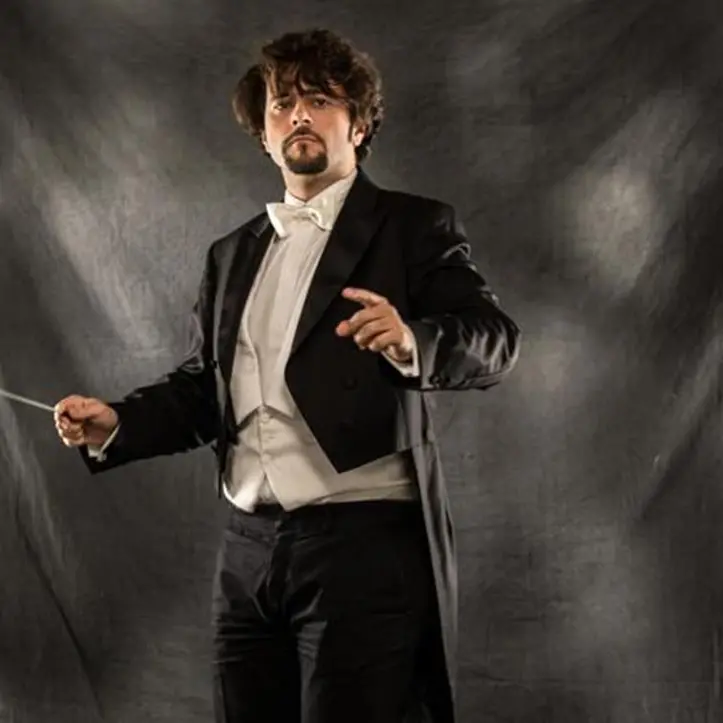 Filippo Arlia, giovane e brillante direttore d'orchestra con la Calabria nel cuore