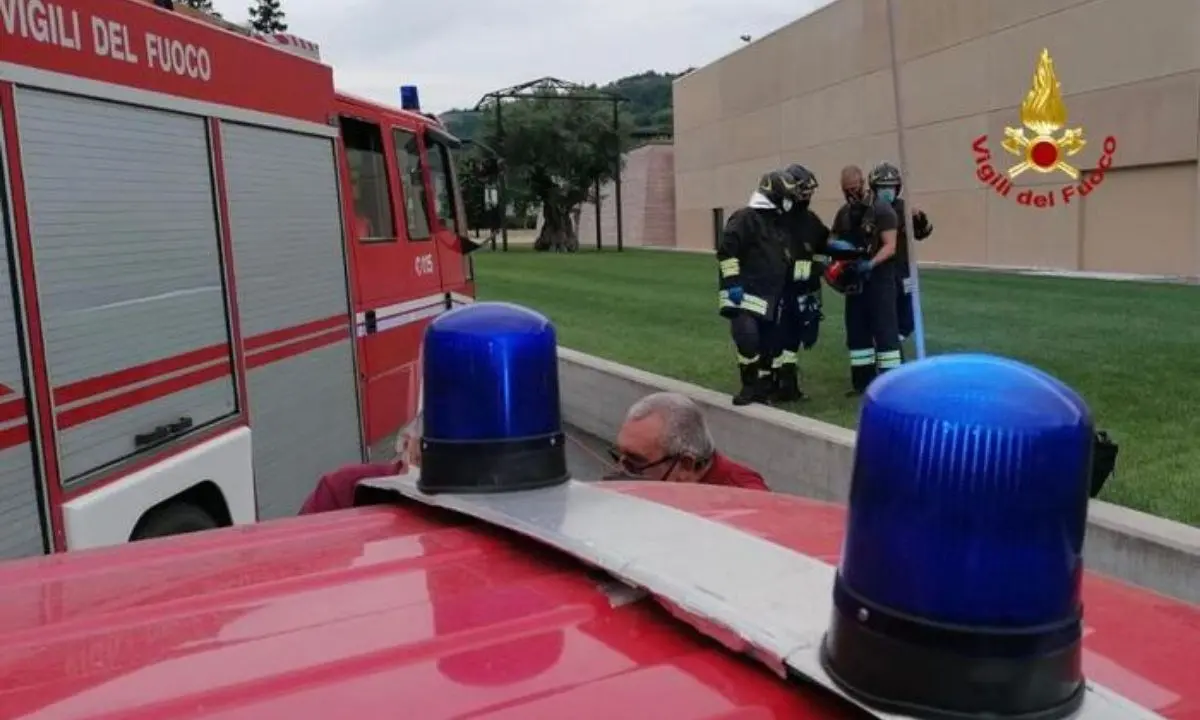 Incidenti sul lavoro, cadono in una cisterna e muoiono 2 operai nel Cuneese