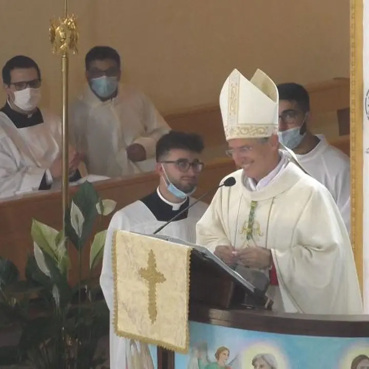 Crotone, monsignor Morrone ordinato vescovo: guiderà la diocesi di Reggio Calabria-Bova