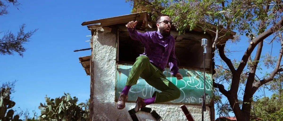 David chi?, il dj set extraterrestre di Naip: ecco il nuovo singolo del cantautore lametino