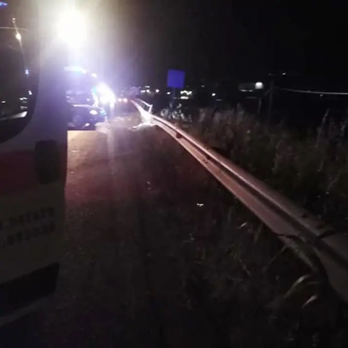 Incidente a Corigliano-Rossano, 26enne travolto e ucciso da un’auto sulla statale 106
