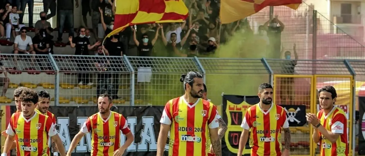 Eccellenza: per la semifinale dei playoff il Sambiase annuncia la “giornata giallorossa”