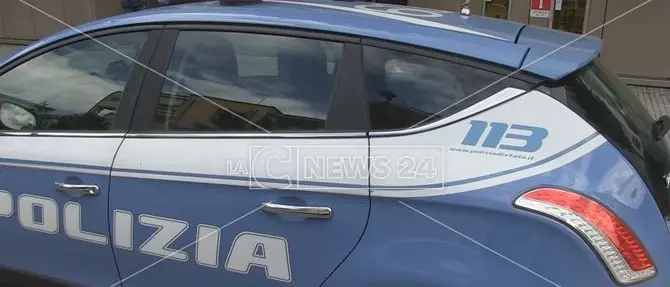 Cosenza, tre donne aggredite nelle ultime 24 ore: un arresto e una denuncia