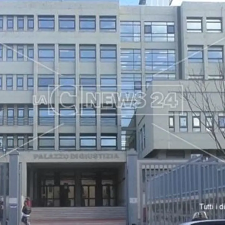 Re Nudo, rinvio a giudizio per l'ex sindaco di Scalea Russo ma ridimensionato il quadro accusatorio