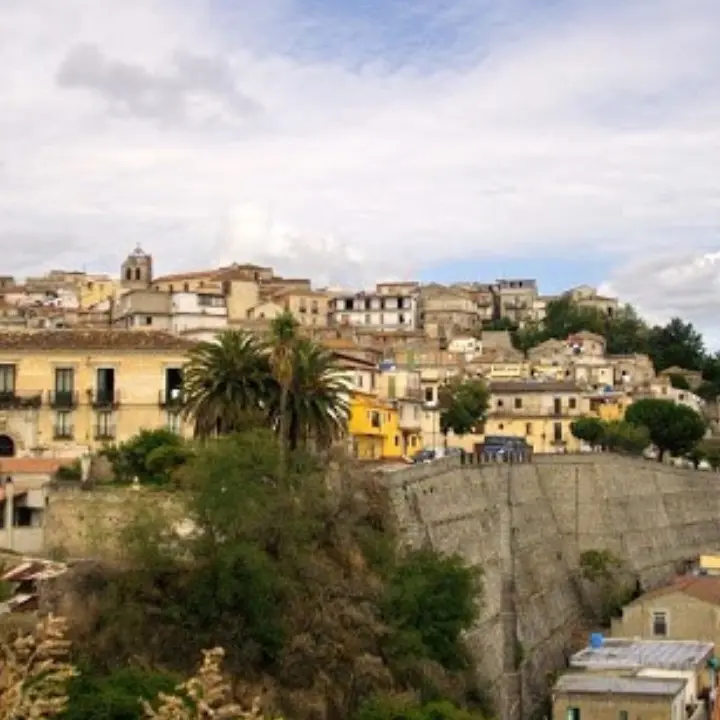 Covid nella Locride, i contagi non si fermano a Caulonia: 50 positivi