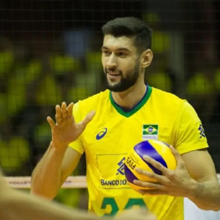 Volley, la Tonno Callipo sempre più verdeoro: ingaggiato il centrale Flavio Gualberto