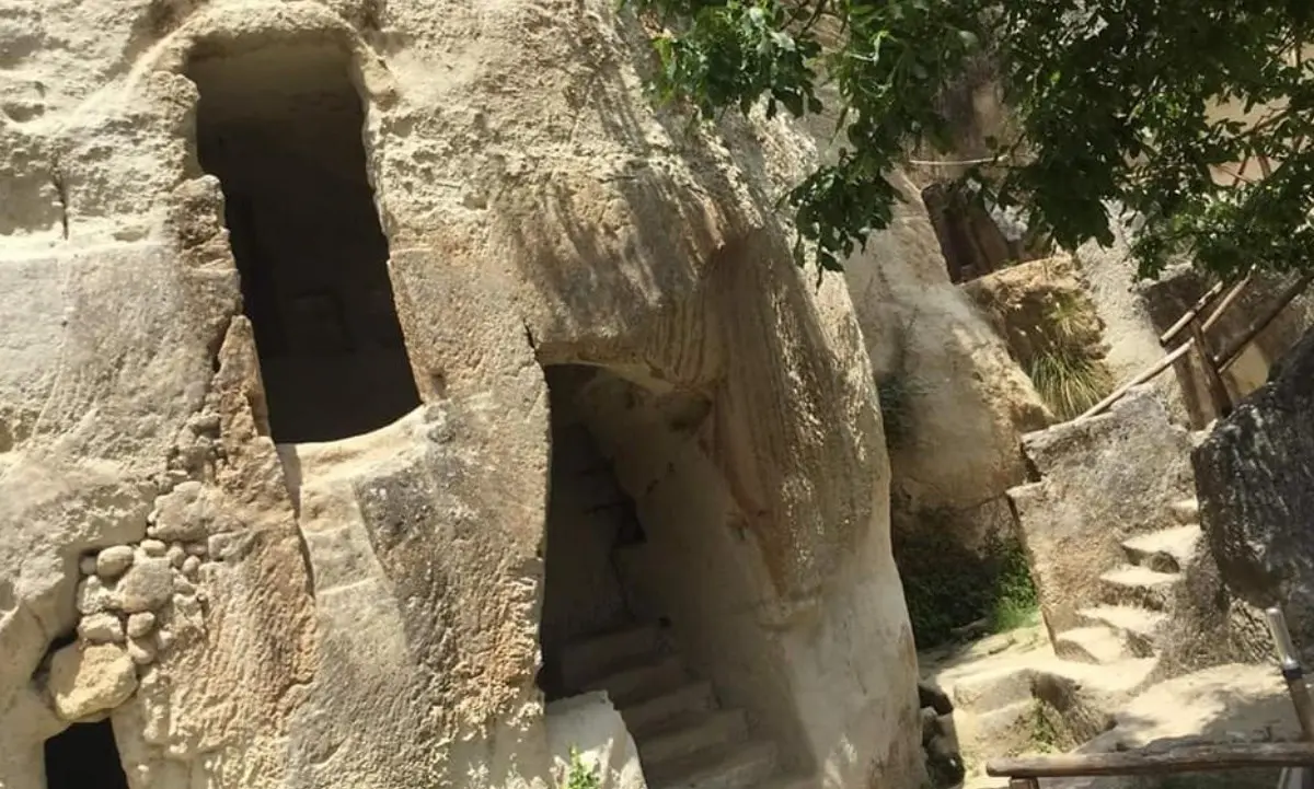 La città di pietra, il Museo e le grotte di Zungri ripartono dopo il lockdown