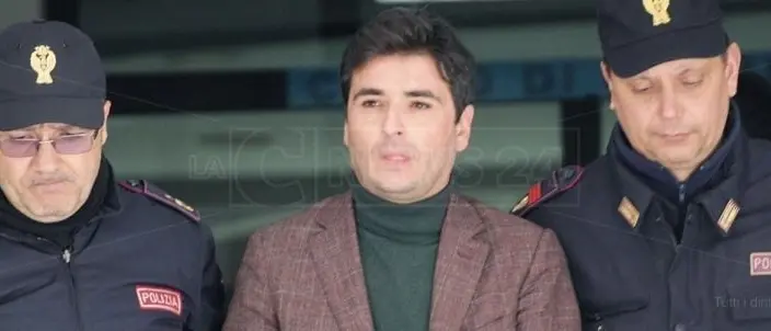 La scalata massonica di Nino Creazzo e i silenzi della moglie Ivana Fava