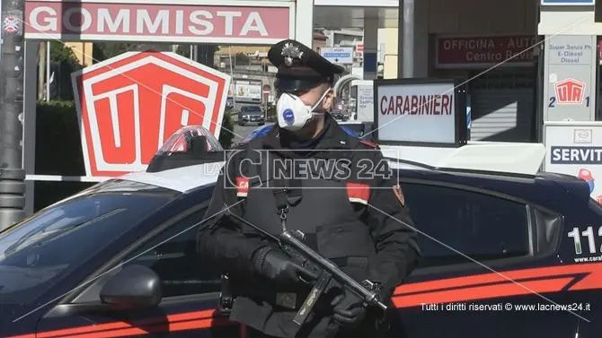 È ai domiciliari per tentata estorsione ma minaccia una ditta edile vibonese: arrestato