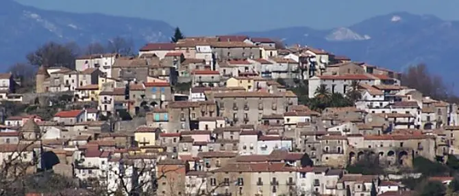 Fase 2, in Calabria resta zona rossa solo Torano Castello