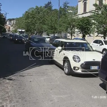 Fase 2, traffico e auto in doppia fila: a Cosenza scatta il liberi tutti