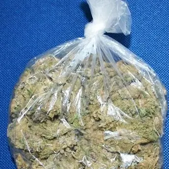 Rosarno, beccato in bici con 100 grammi di marijuana: arrestato
