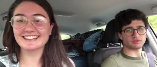 1.200 km in un video di 120 secondi: il viaggio verso casa di 2 studenti calabresi
