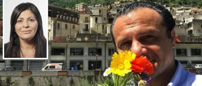 Cuori divisi dallo Stretto: De Luca propone a Santelli il pass dell’amore