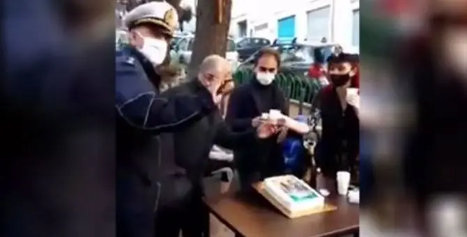 Festa in strada con il sindaco, il Comitato di Catanzaro: «Flash mob nel rispetto del Dpcm»