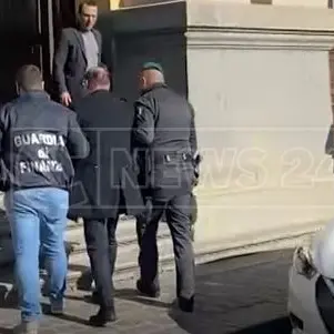 Toghe sporche a Catanzaro, sequestro beni per il giudice Marco Petrini e altri 4 indagati