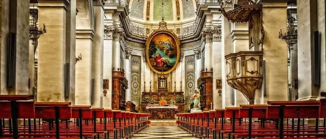 Messe con i fedeli dal 18 maggio: raggiunto l'accordo tra Governo e Cei