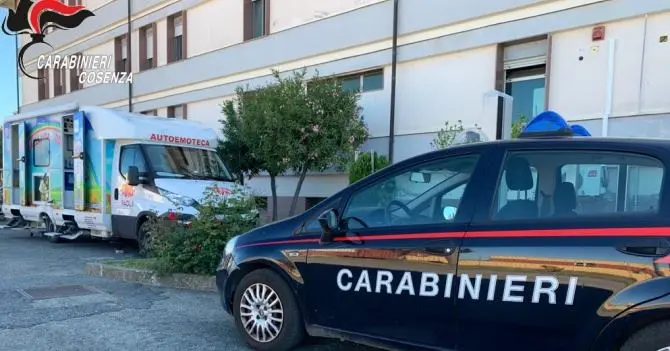 Emergenza coronavirus, a Paola i carabinieri donano il sangue: raccolte 20 sacche