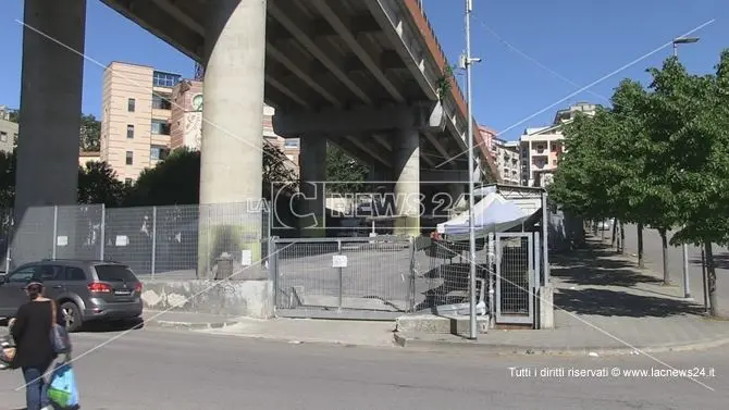 Cosenza, scontro sul trasferimento del mercato ortofrutticolo di via Asmara