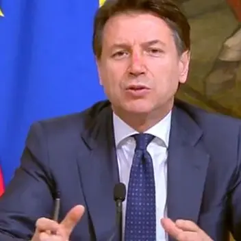 Decreto rilancio, per Conte un dossier di 766 pagine: ci sono 55 miliardi da dividere