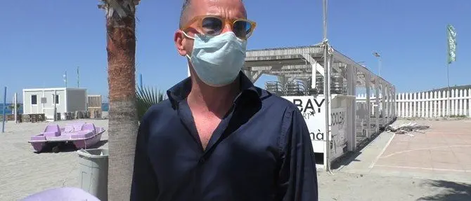 Coronavirus, a Gizzeria i lidi al lavoro per l'estate ma per le discoteche tutto fermo