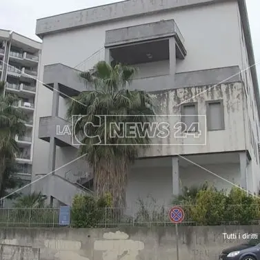 Coronavirus a Cosenza, c'è un'altra vittima: si è spenta all'ospedale Annunziata