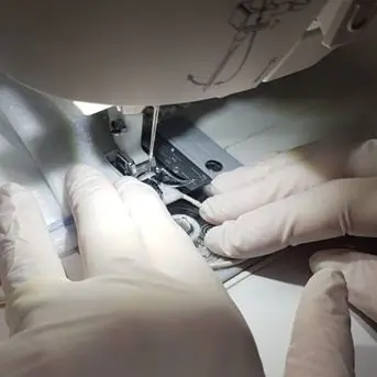 Reggio Calabria, azienda di abiti da sposa produce e dona mascherine