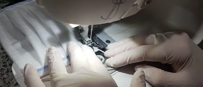 Reggio Calabria, azienda di abiti da sposa produce e dona mascherine