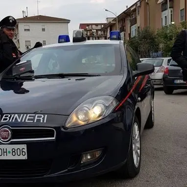 Corigliano Rossano, viaggiava in Ape con un barattolo di coca: arrestato