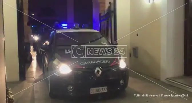 Cosenza, in casa con quasi un chilo di eroina: carabinieri arrestano 18enne