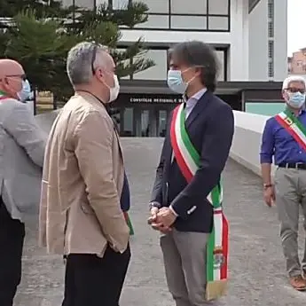 Rifiuti in Calabria, la protesta di Falcomatà si trasforma in un mezzo flop