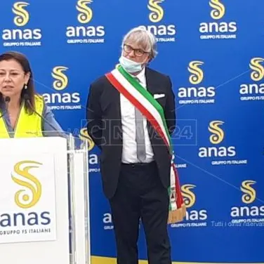 Terzo Megalotto statale 106, il ministro De Micheli in Calabria per l’avvio dei lavori